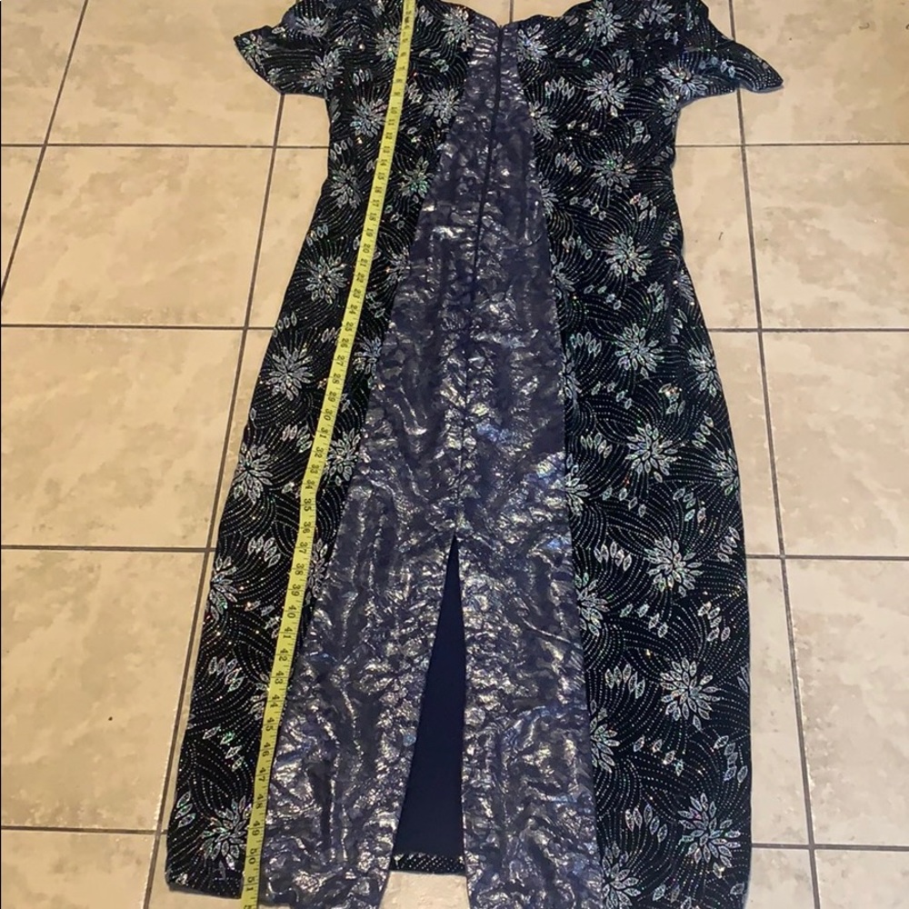 Beautiful Maxi Dress - Picture 9 of 10